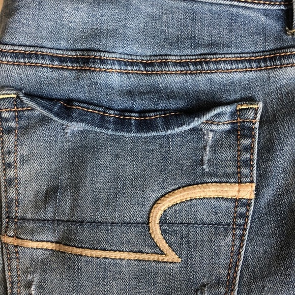 American Eagle Shortie Jean Shorts‎ - Picture 9 of 10